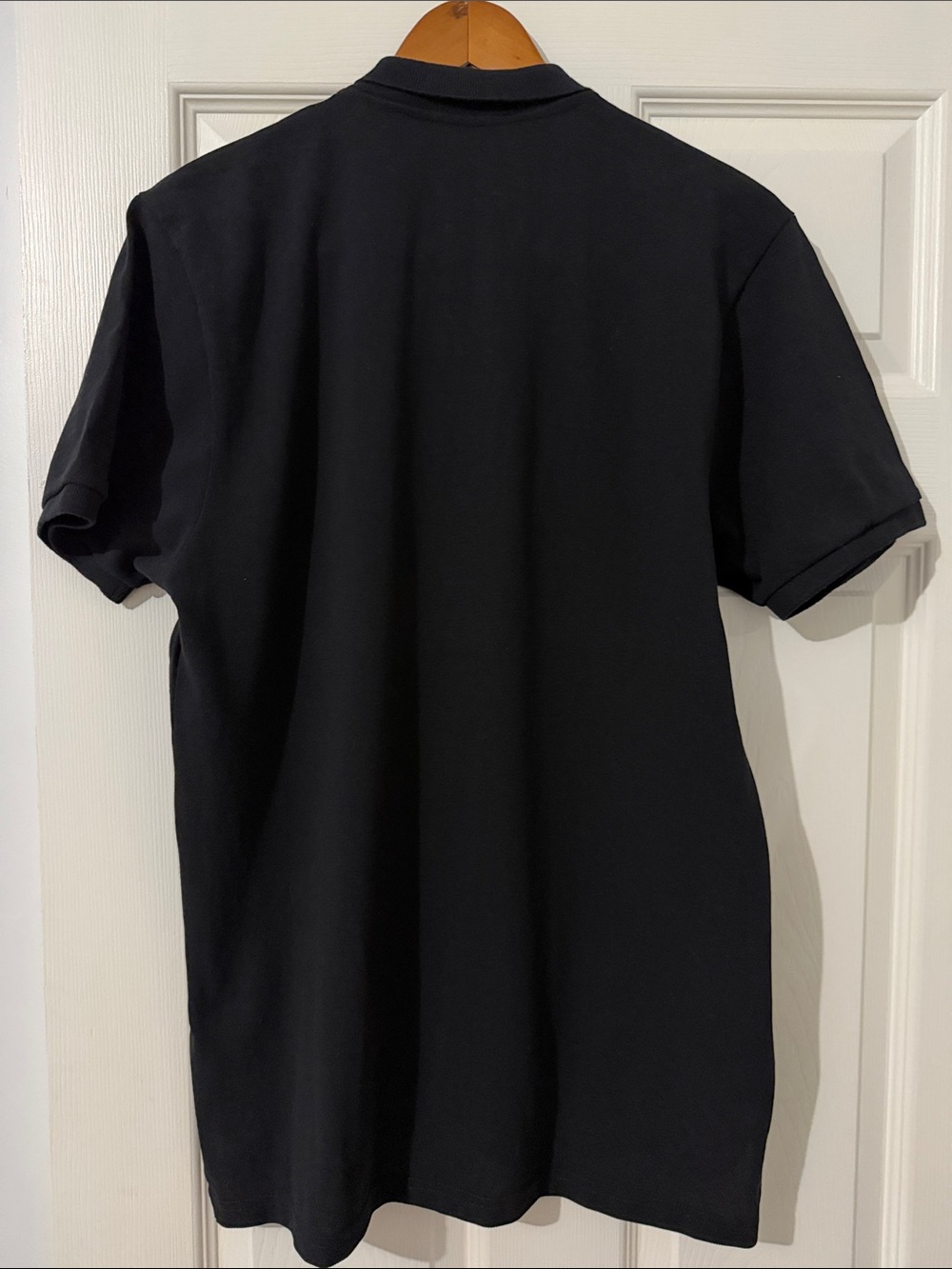 Moschino Men’s short sleeve Polo Shirt
Size USA 38 (fits like a slim Large) - Picture 5 of 6